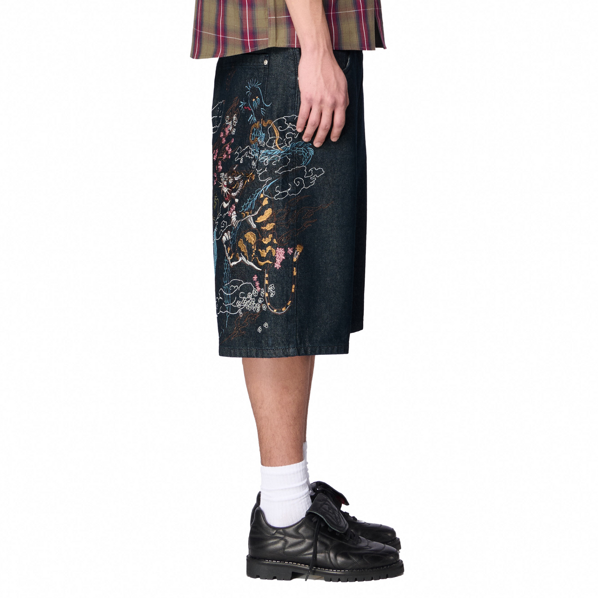 "yakuza" indigo raw Jorts 04