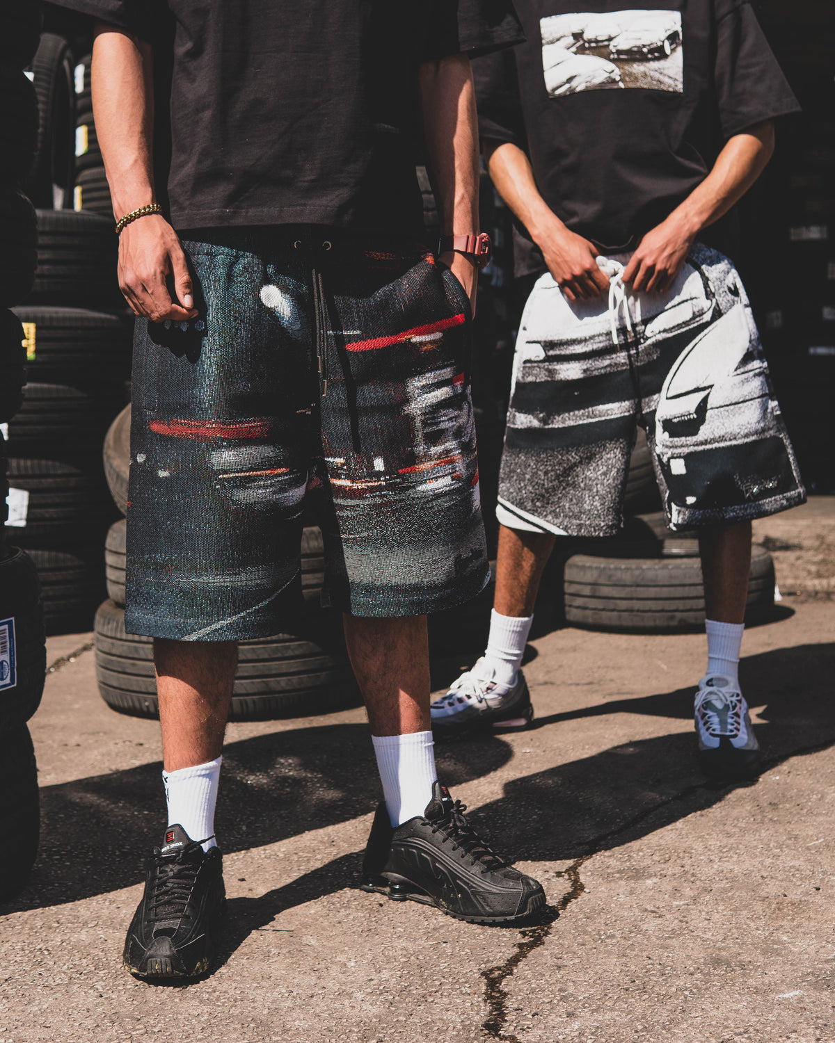 BRAKE-LIGHTS TAPESTRY BAGGY SHORTS