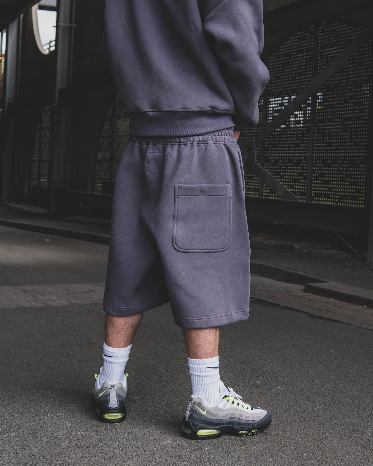 TAG BAGGY SHORTS [630GSM]
