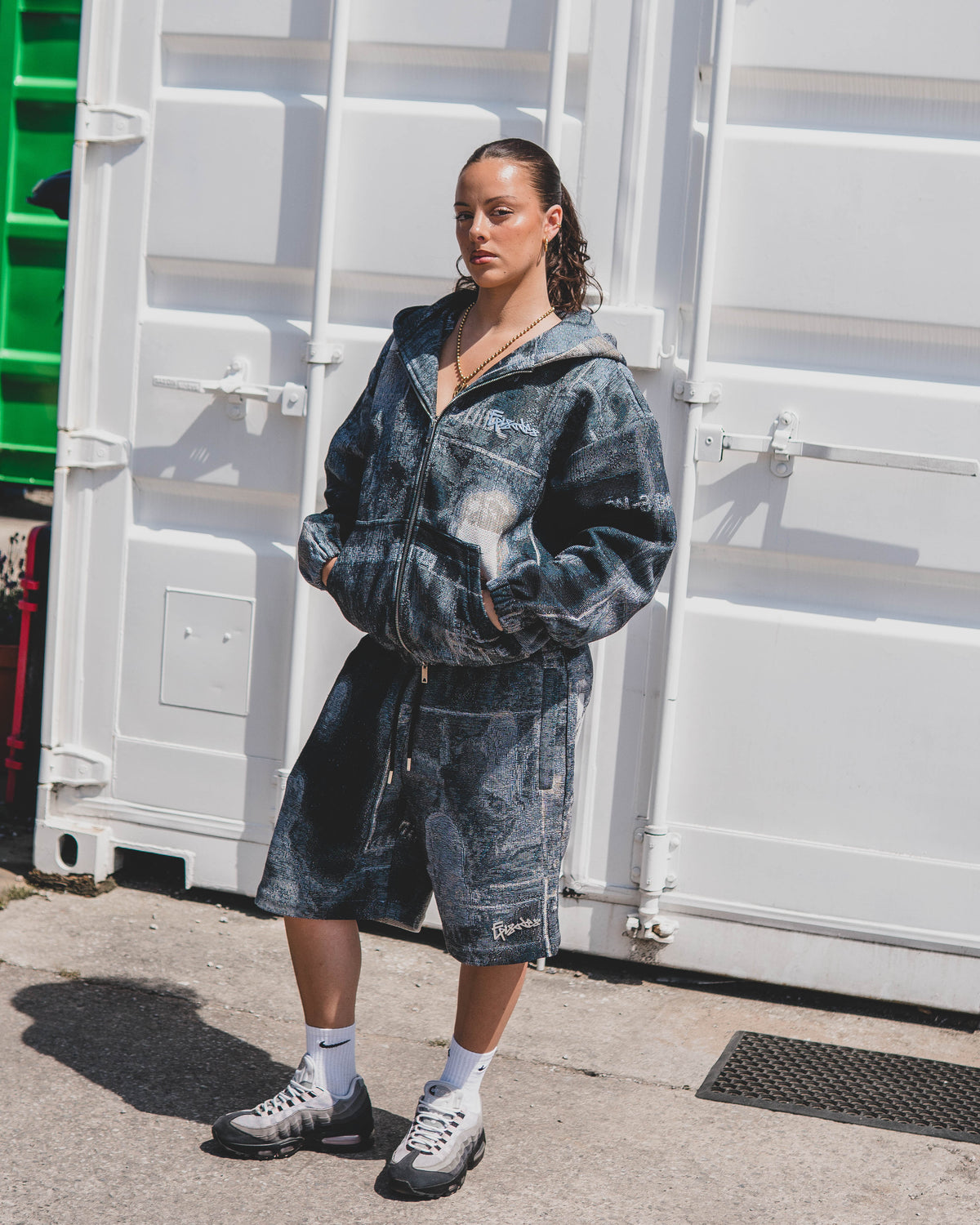 CCTV TAPESTRY BAGGY SHORTS