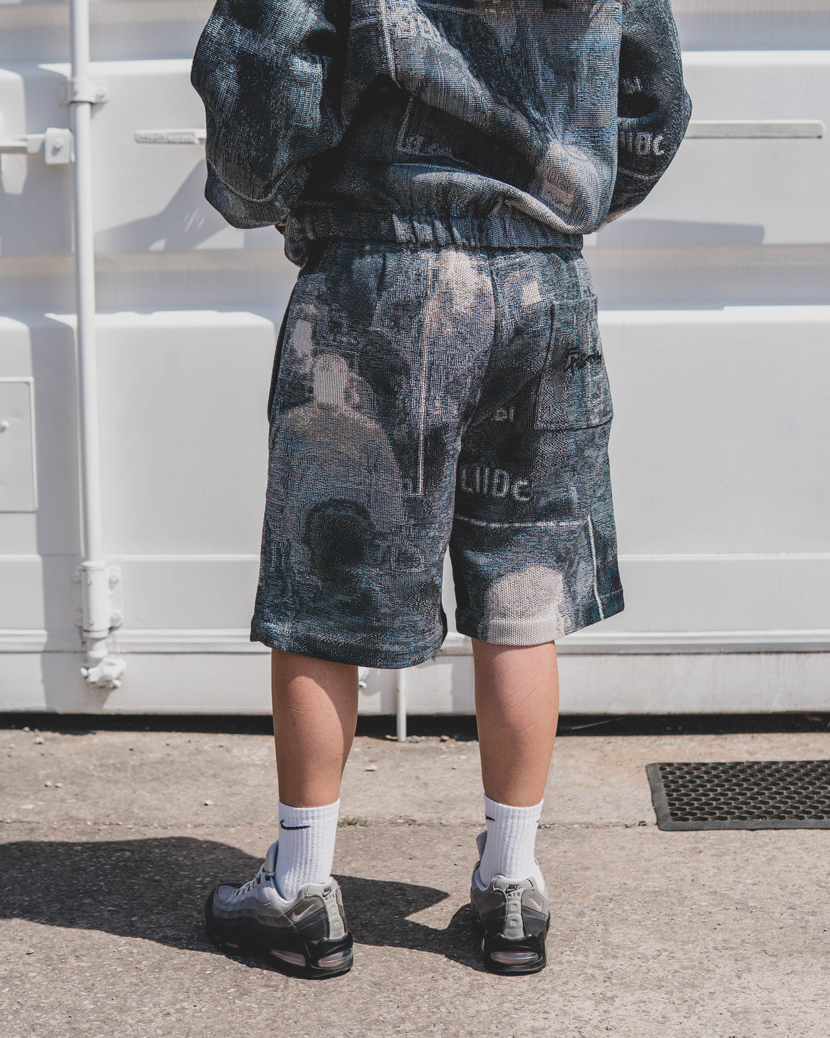 CCTV TAPESTRY BAGGY SHORTS