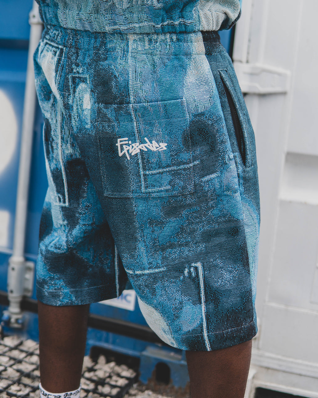 CCTV TAPESTRY BAGGY SHORTS