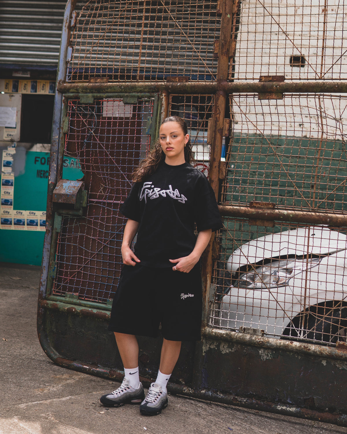 TAG BAGGY SHORTS [630GSM]