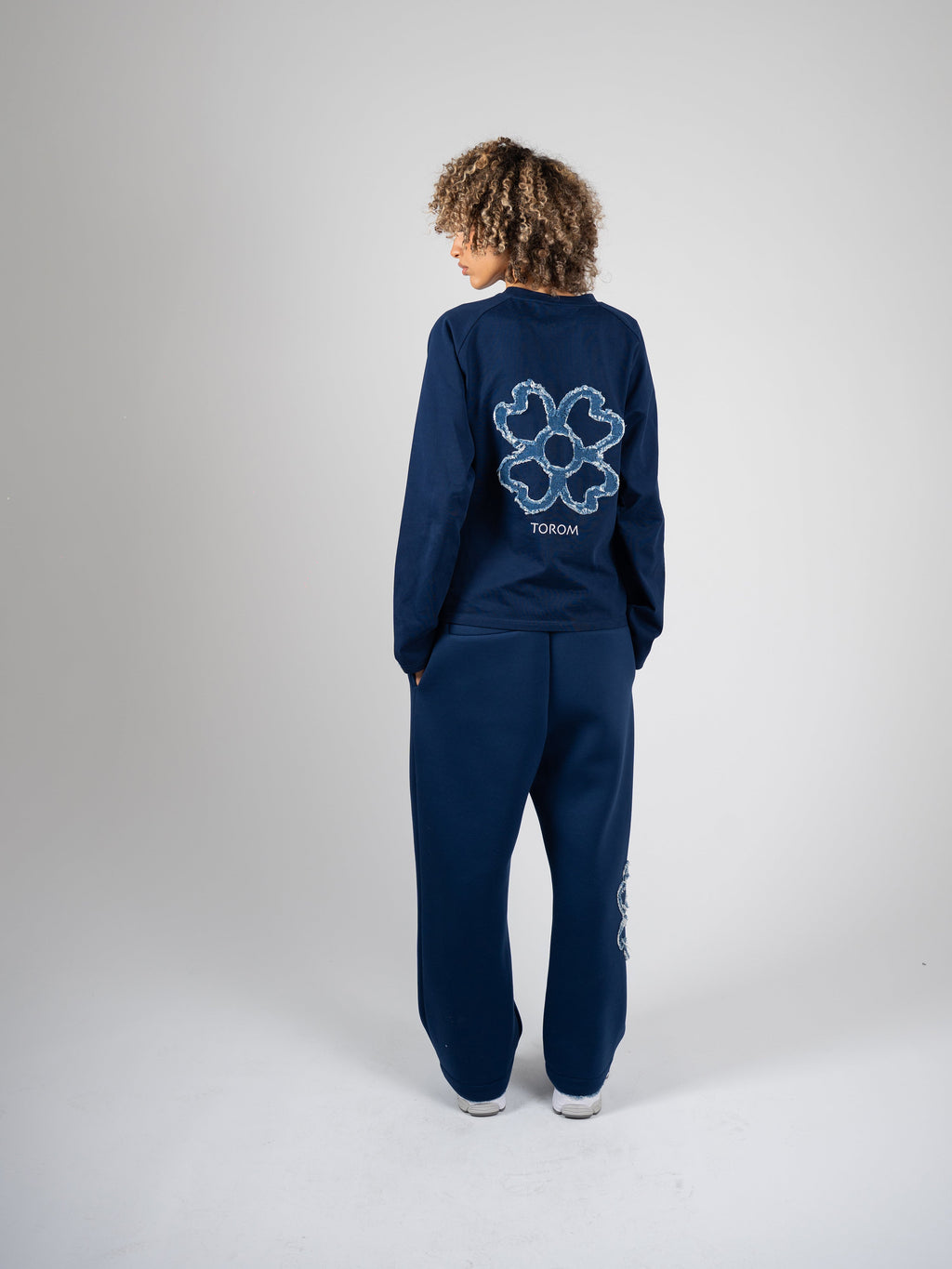 Longsleeve Iconique — Bleu Nuit